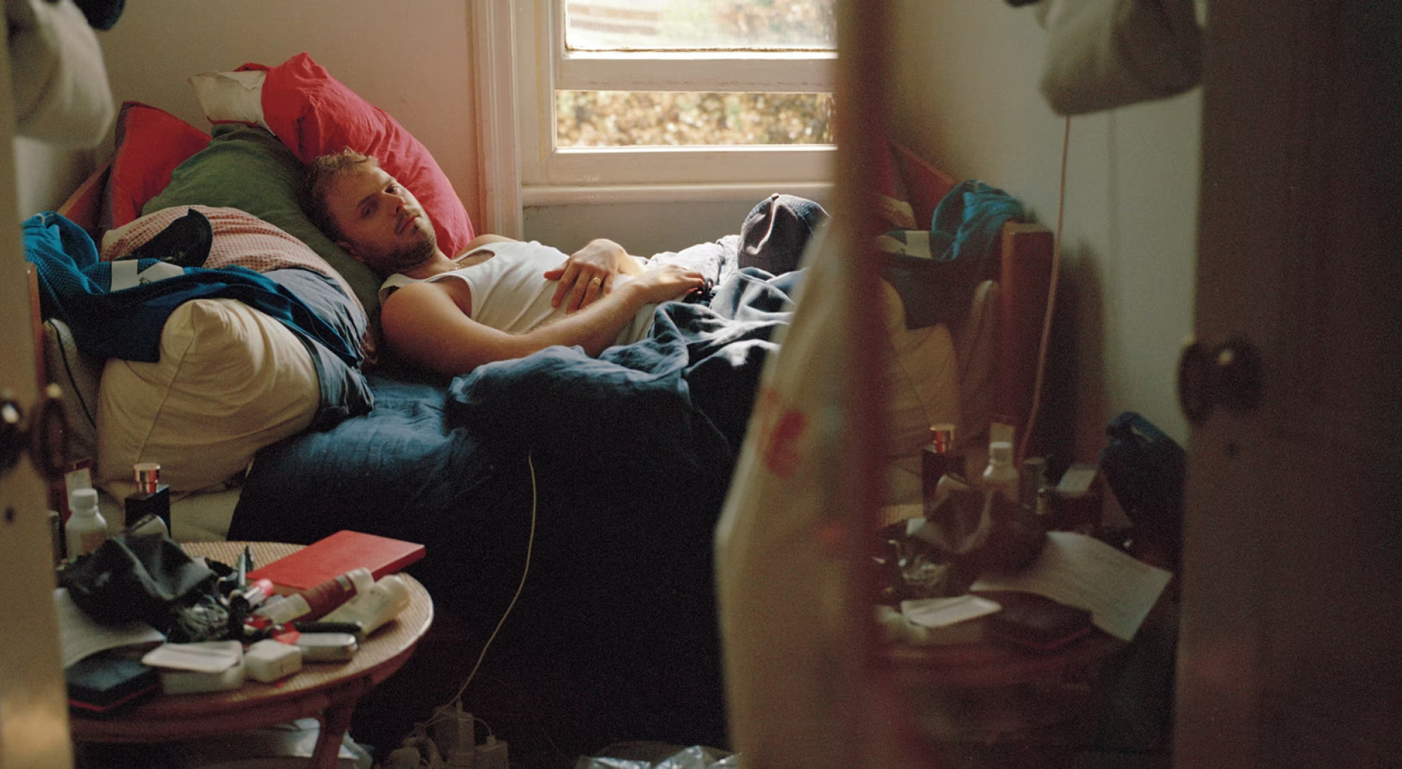 Image The Son and the Sea